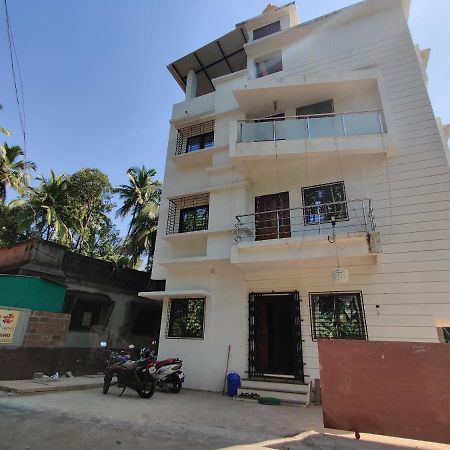 Bandekar Home Stay Mālvan Extérieur photo
