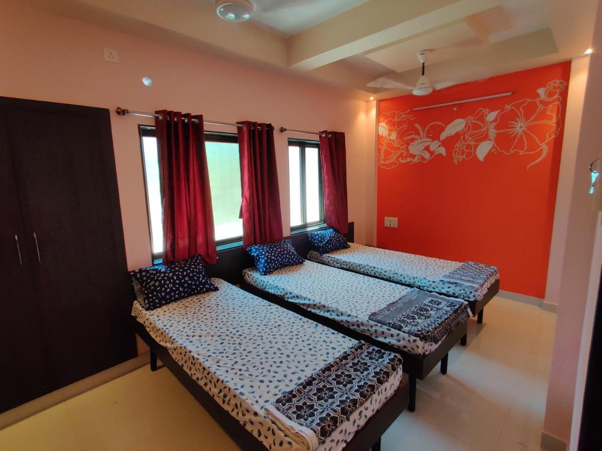 Bandekar Home Stay Mālvan Extérieur photo