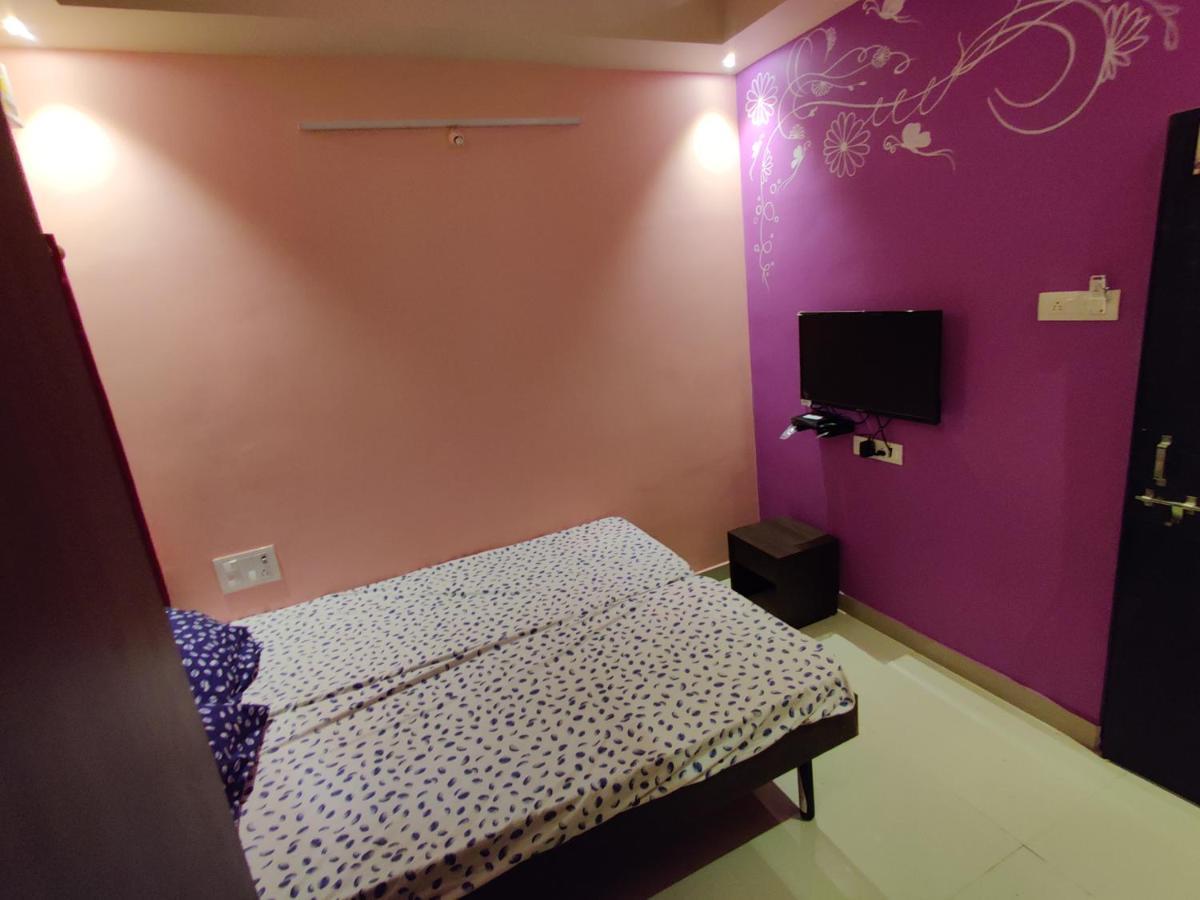 Bandekar Home Stay Mālvan Extérieur photo